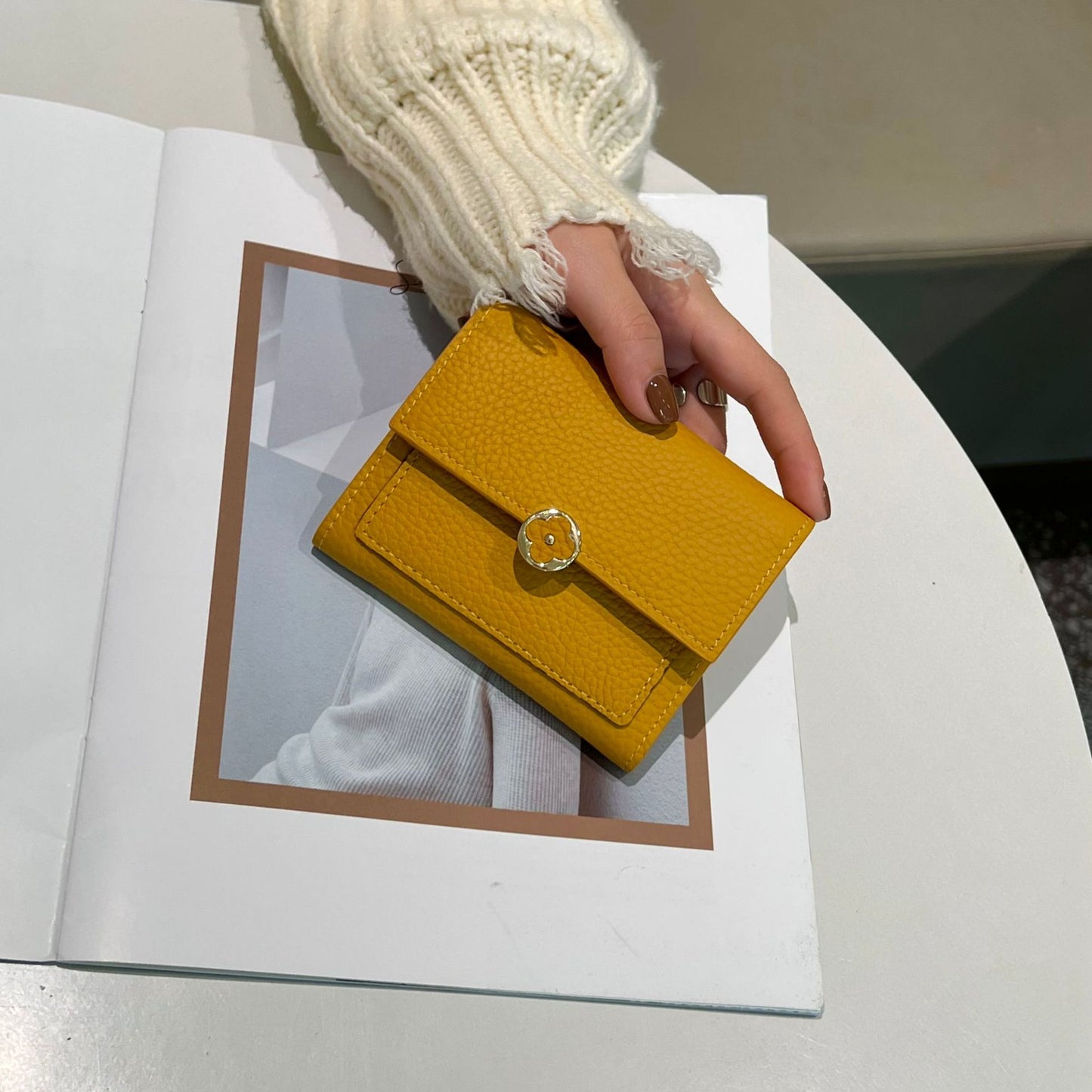 ALMA Cowhide Wallet with Card Holder