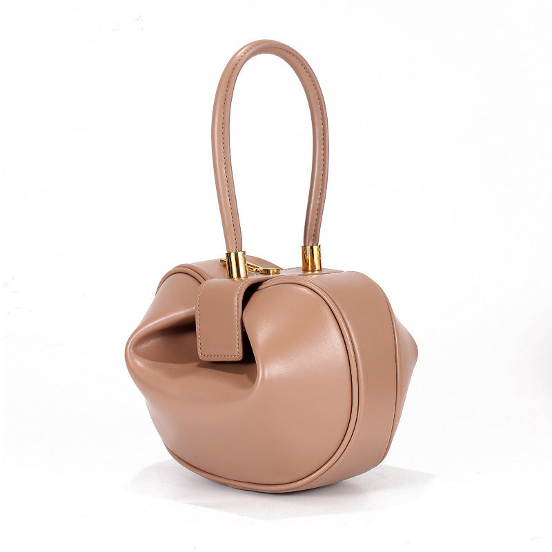 AVE Leather - Retro French Design