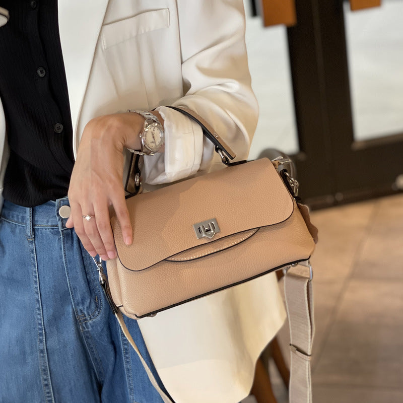 KIARA Soft Leather Large-capacity Shoulder Messenger Bag