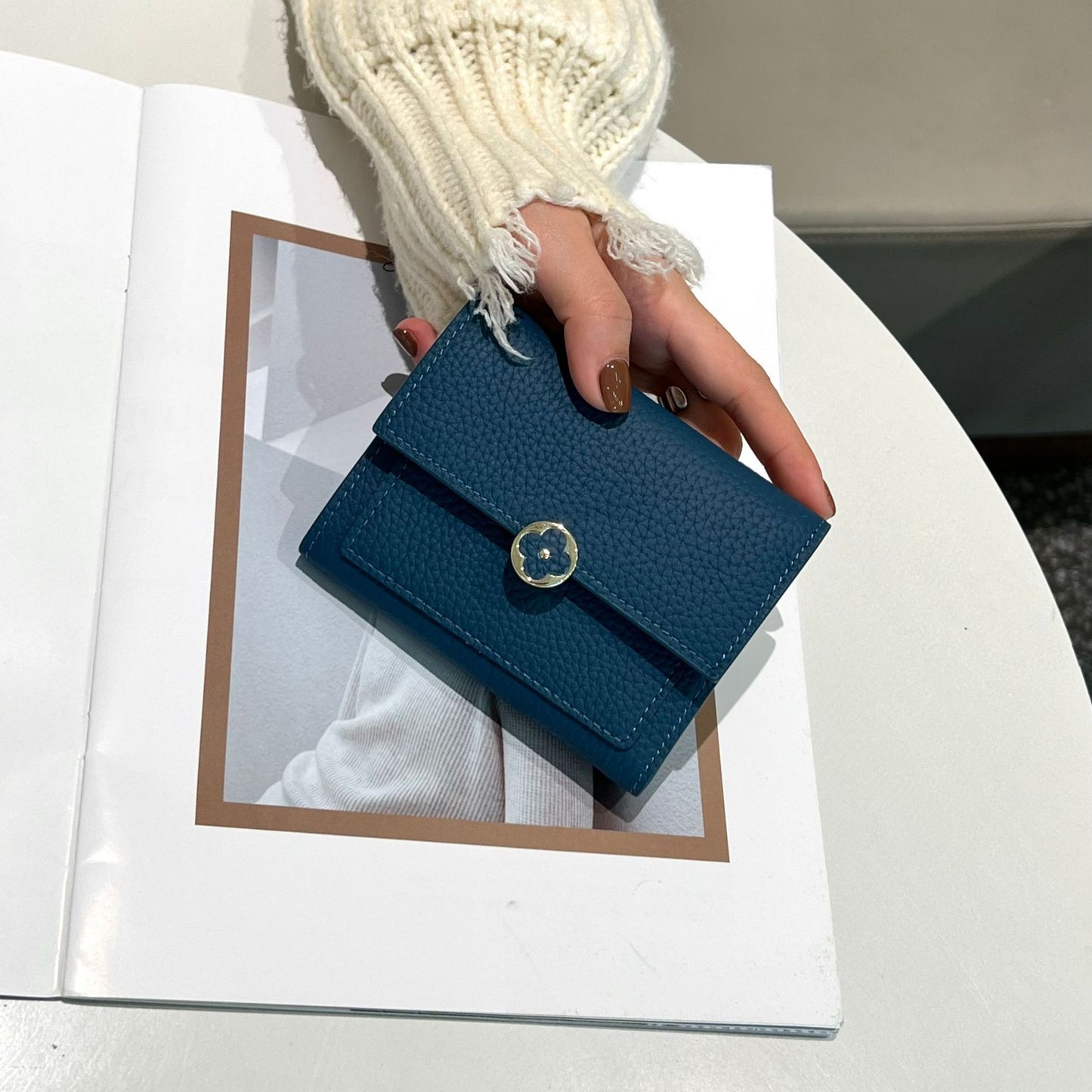 ALMA Cowhide Wallet with Card Holder