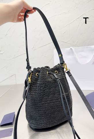 OLIVIA Crochet Flower Shoulder Bag with Tassels (Beach Bag)